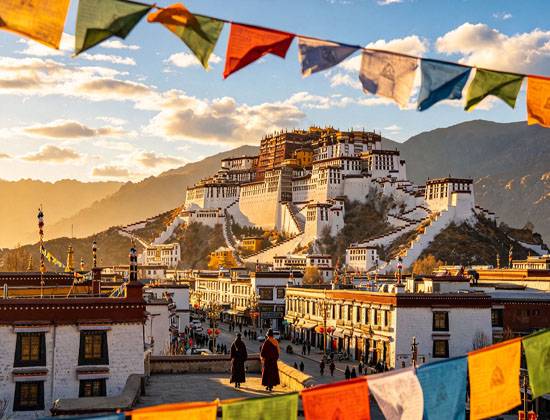 <西藏8日游>拉萨 .布达拉宫.大昭寺.纳木错.八角街双卧8日游优惠中